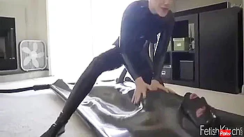 Vac Bad Queening videos