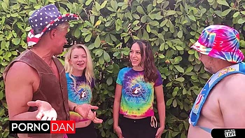 Porno Dan’s Intense Squirting Threesome W Sexy Spinners Riley videos