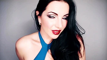 Big boob brunette masturbates on webcam videos