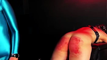 Strafkamer - Mistress Baton - Strapping With Leather videos