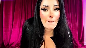 Farrah de Rossi Making You Mine videos