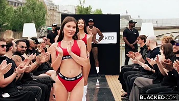 Glamorous Duet Stefany Kyler And Lia Lin Take On Jason Luvs Giant Bbc videos