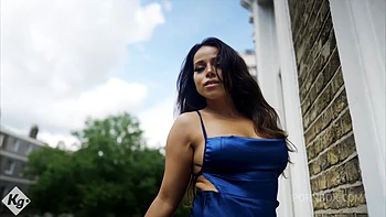 Petite Canadian Beauty Only Desires Monster Black Cock videos