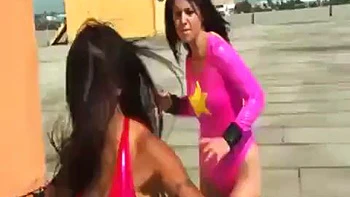 Catfight battle: Pornhub  Fetish Porn videos