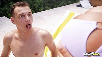 Gorgeous poolside fuck in the cowgirl pose with a hot BBW TiaMaria videos