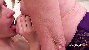 British Granny Amy Gets A Creampie videos