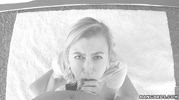 Alexa Grace gives the gf experience while taking a big cock videos