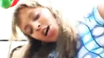 Samia in the car: Blowjob, Cowgirl  Amateur Porn videos