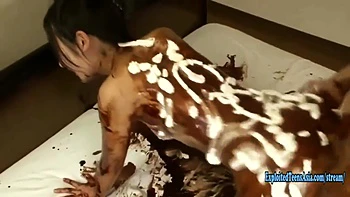 Jav Idol Suzu Ichinose Covered In Chocolate videos