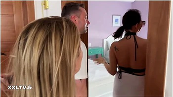 Solo In The Shower - Margot Dulac videos