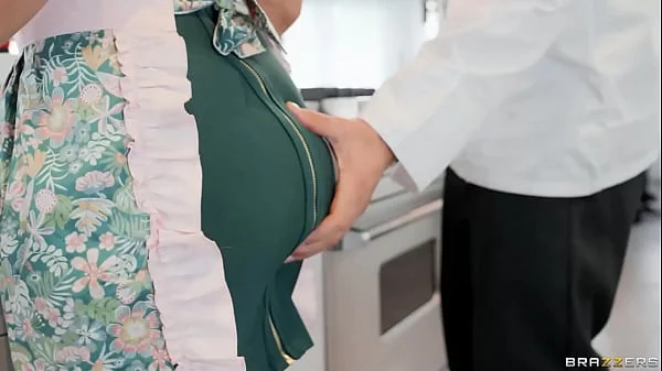 Morning Show Glory - Alexis Fawx / Brazzers  / stream full from http://zzfull.com/tode videos