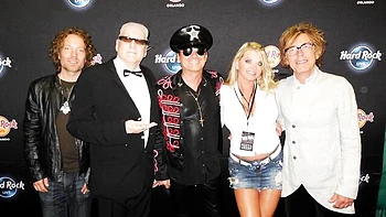 Delicate Vicky Vette - guitar girl scene - Vicky At Home videos