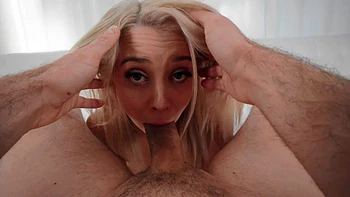 The pretty blonde Madison Summers has sex with a guy on the sofa. videos