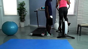 Brunette Slut Gives Blowjob To Big Cock Outdoors videos