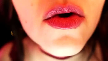 Fatty girl who loves big cocks warms up for a hardcore sex videos