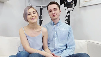 A tiny girl is having fun with her boyfriend in a steamy session videos