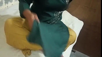Punjabi Bhabhi Got Her Pussy Fucked After Massage videos
