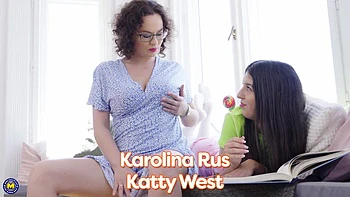 Milf Karolina Russ Seduces Her Naughty Stepdaughter In The Afternoon videos