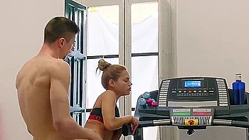 Apolonia Lapiedra videos