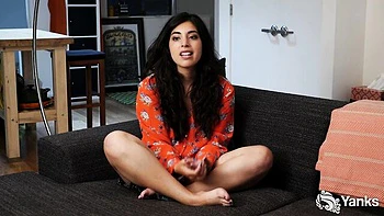 Well-proportioned hustler - vibrator sex - Yanks videos