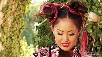 Exotic Vision of Femininity videos