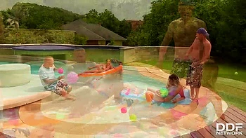 Fantastic Five - Two Babes Fucked By Three Studs At The Pool videos