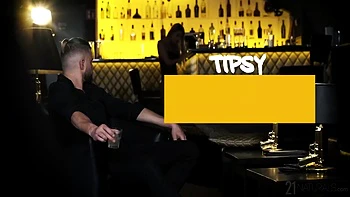 Vince Carter And Sarah Cute In Beauty Is Horny And Want A Man To Satisfy Her Anal Needs videos