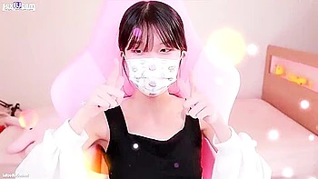 Erotic live chat with cute beautiful girl videos