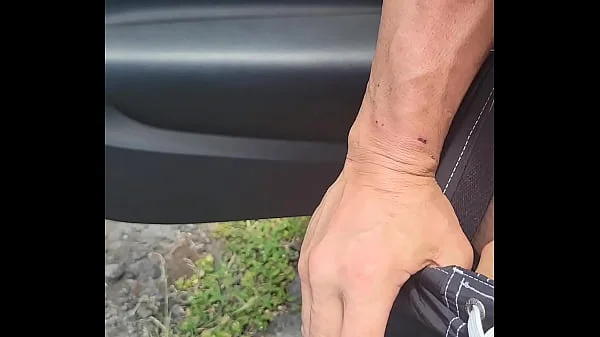 Slurping pee while sucking cock as people walk by us on high way videos