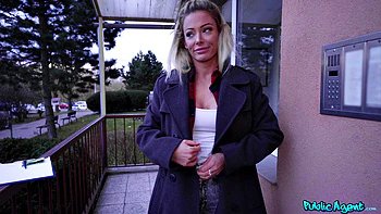 Blonde Ozzie fucks to save bush videos