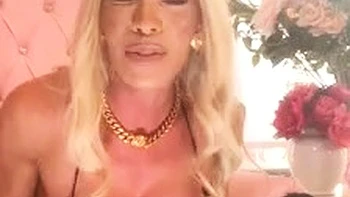 Glam Mia Isabella Close Up With TS Friend videos