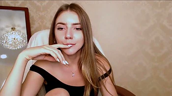 Camgirl tease: Amateur  Chaturbate Porn videos