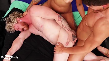 Bi Hunks And Alternative Bitch videos