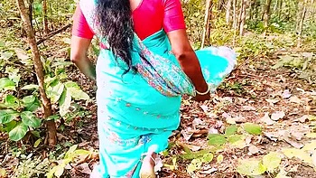 Indian Couple Outdoor Sex with Dirty Telugu Talk - Big Natural Boobs & Big Dick Fucking in Jungle videos