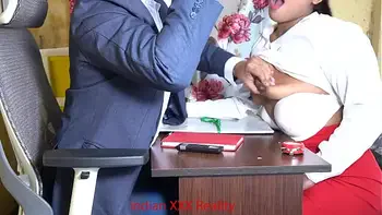 XXX Indian Boss office fuck in Hindi videos