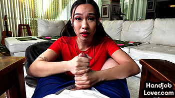 Asian babe satisfies her BF with handjob videos