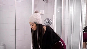 Family Strokes-No Better Way, Savannah Sixx videos