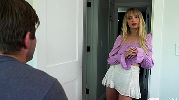 Nathan Bronson and Lilly Bell make up the perfect couple, both in bed and out. videos