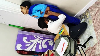 Desi Indian Tight Pussy Fuck In Oyo Gf Bf Xxx, Desi videos