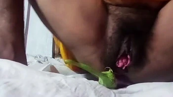 Desi Bhabhi Put Eggplant In Her And Started Screaming videos