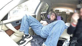Real Desperate Jeans Wetting And Squirt In My Car videos