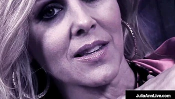 Adroit Julia's milf smut videos