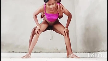 Bengali Bhabhi - Desi Village Hot Ko Nya Building Mai Chudai Kiya 01 videos