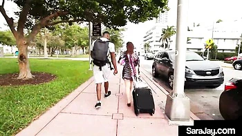 Gambling Sara Jay and Maggie Green's cougar video videos