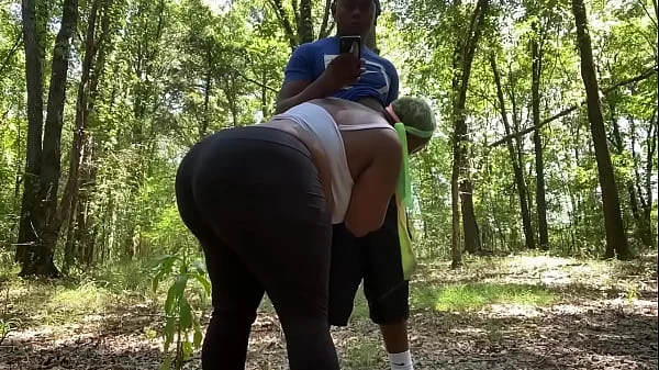 Handsomedevan walk up on a lost big booty  bbw in the woods so he fucks her ass hole videos