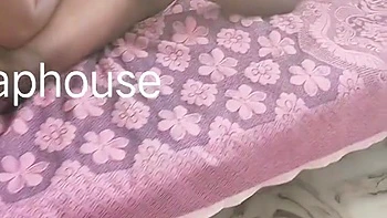 House Wife Fucks The Gas Cylinder Delivery Boy videos