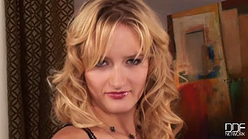 Mitt in Her Slit videos