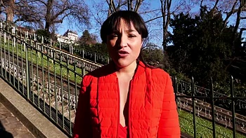 Alysieuse 29 ans, milf française aux gros seins et gros cul videos