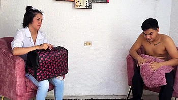 Vétérinaire sexy vient s’occuper de ma grosse grosse bite videos