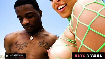 Gia Derza's deep throat smut by Anal Trixxx videos